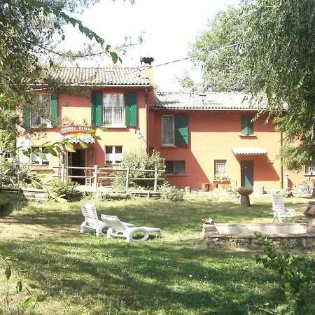 萨索马可尼Agriturismo Piccola Raieda别墅 外观 照片