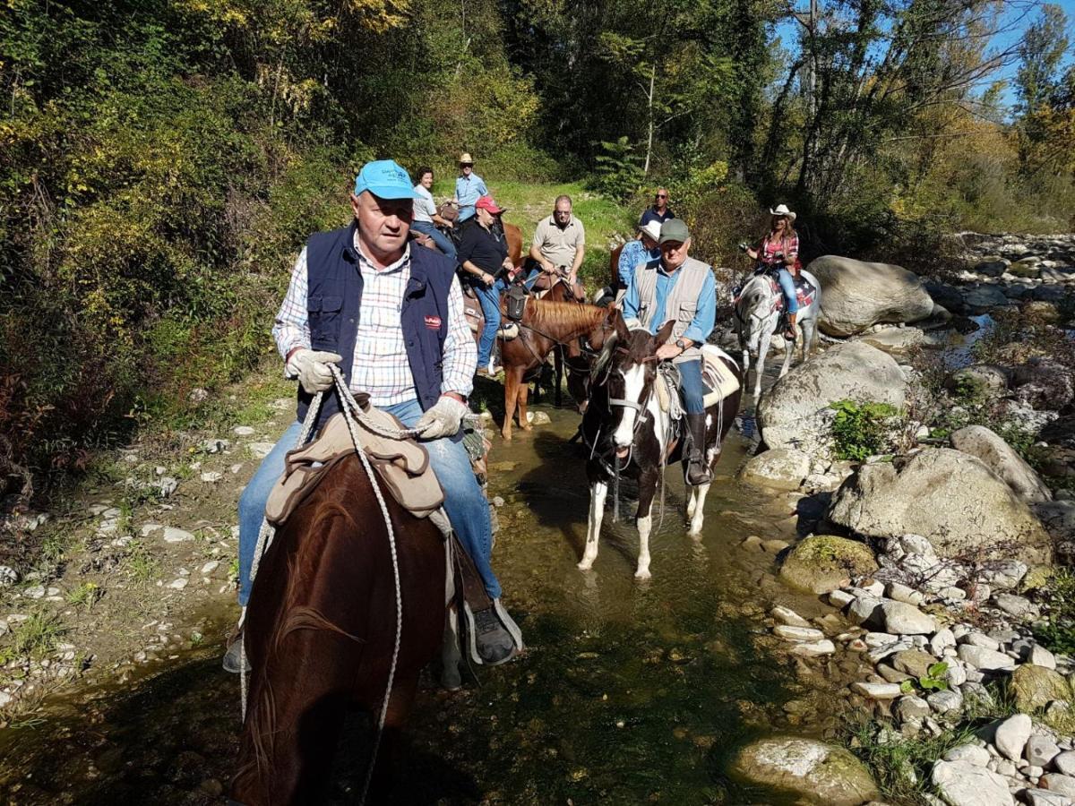 萨索马可尼Agriturismo Piccola Raieda别墅 外观 照片